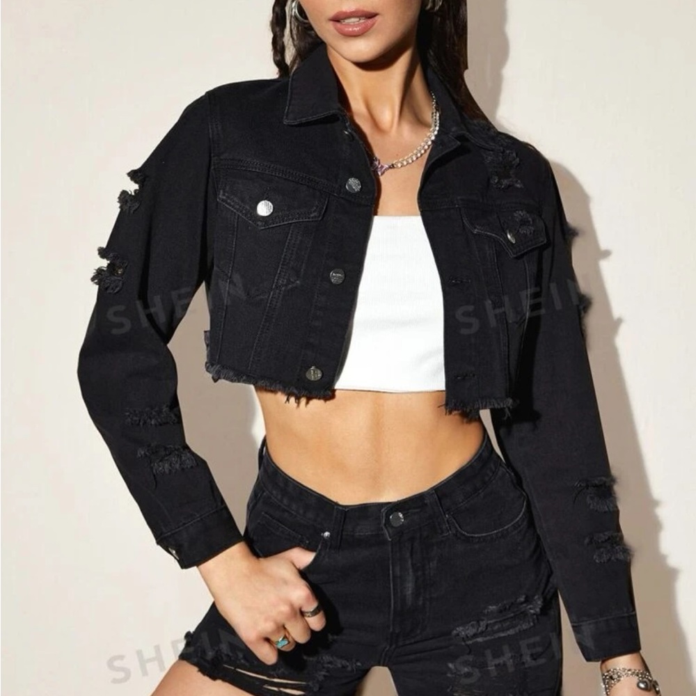 SHEIN ICON Ripped Raw Trim Button Front Crop Denim Jacket